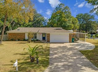 40 Sharilyn Dr, Shalimar, FL 32579
