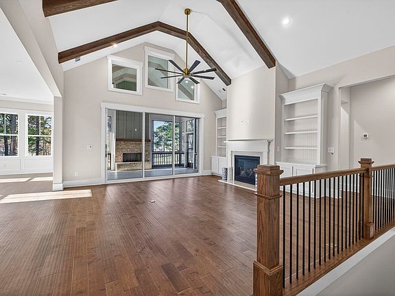 4th image of 1021 Winged Foot Dr