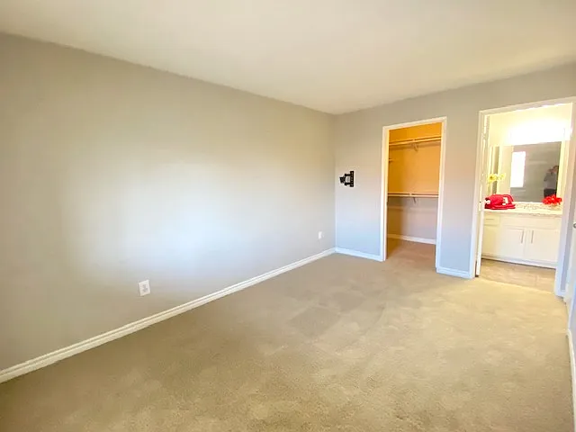 7885 W Flamingo Rd — Photo 12