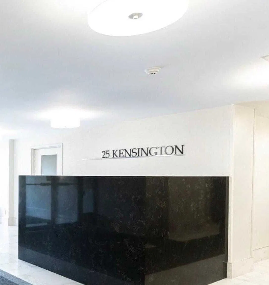 25 Kensington Rd — Photo 4