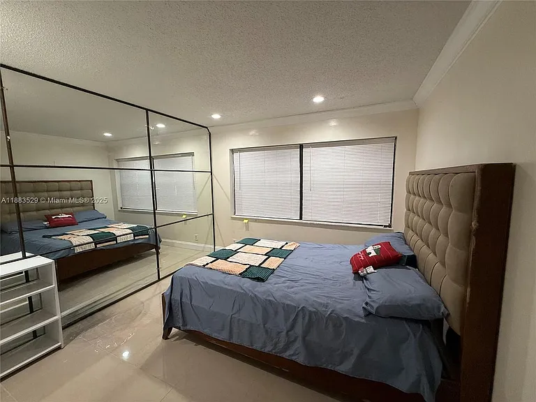 27 Laredo Pl #6-3 — Photo 11