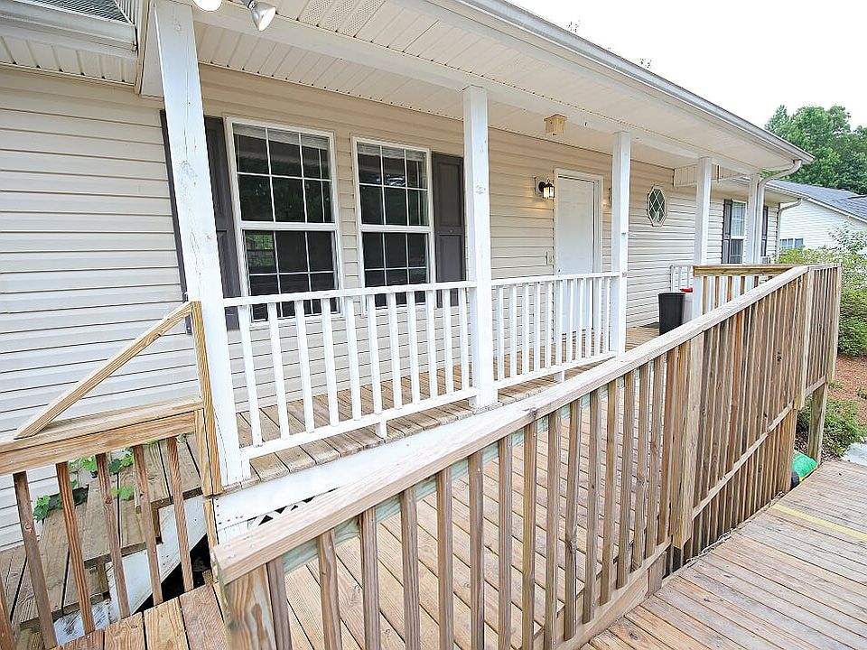 Recently added handicap ramp