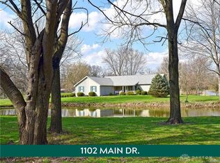 1102 Main Dr, Greenville, OH 45331