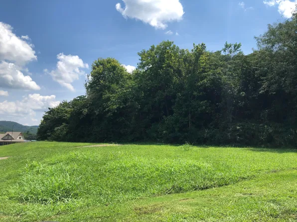 01-2 Cherohala Skyway, Tellico Plains, TN 37385