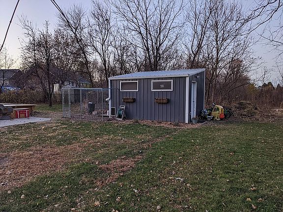Chicken Coop/ Storage