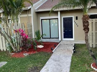 3509 NW 111th Ter, Sunrise, FL 33351