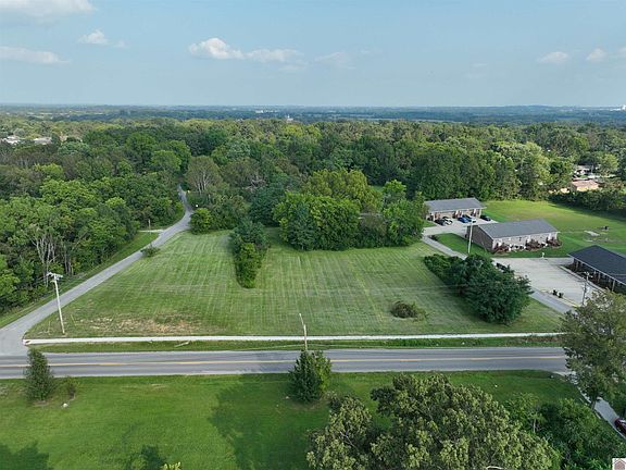 3rd image of Greenville Rd