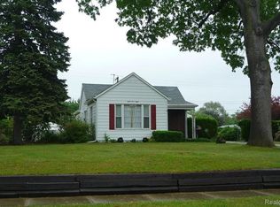 8508 Nightingale St, Dearborn Heights, MI 48127
