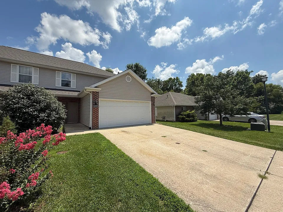 1850 N Orie Dr