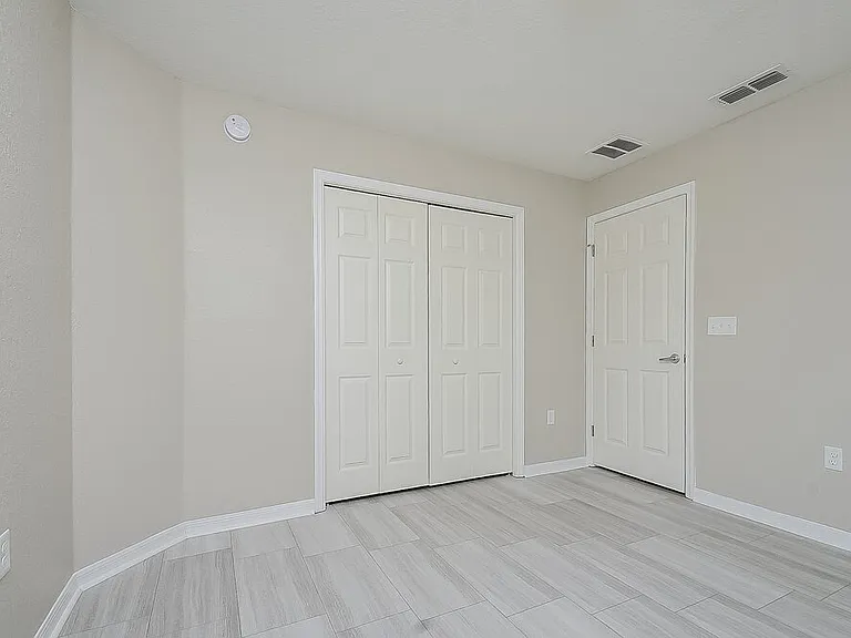 6111 Evansbrook Dr — Photo 11