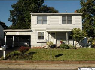 45 Baldwin Ave, Middletown, NJ 07748