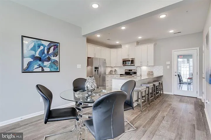 9703 Tealbriar Dr — Photo 6