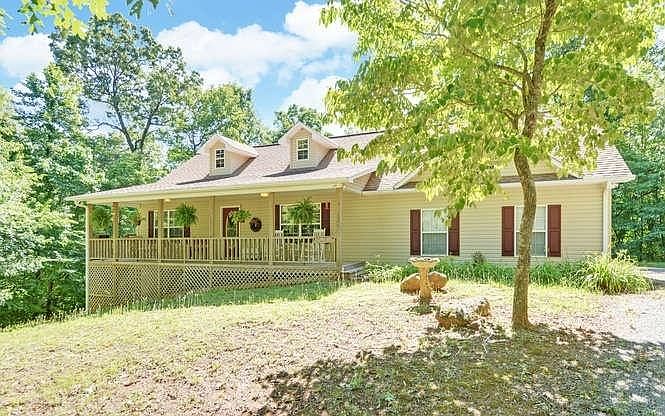 1st image of 1919 Bell Oak Dr