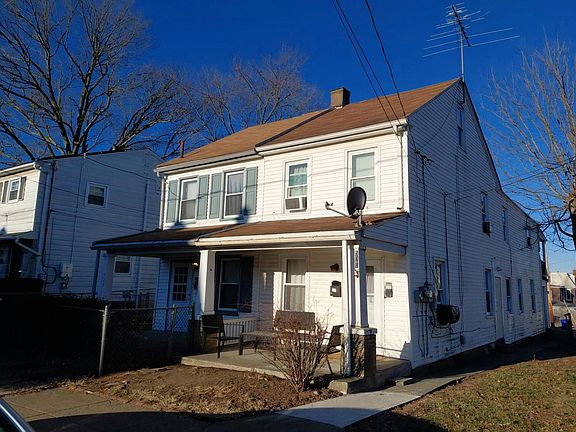 2nd image of 519 Spruce St