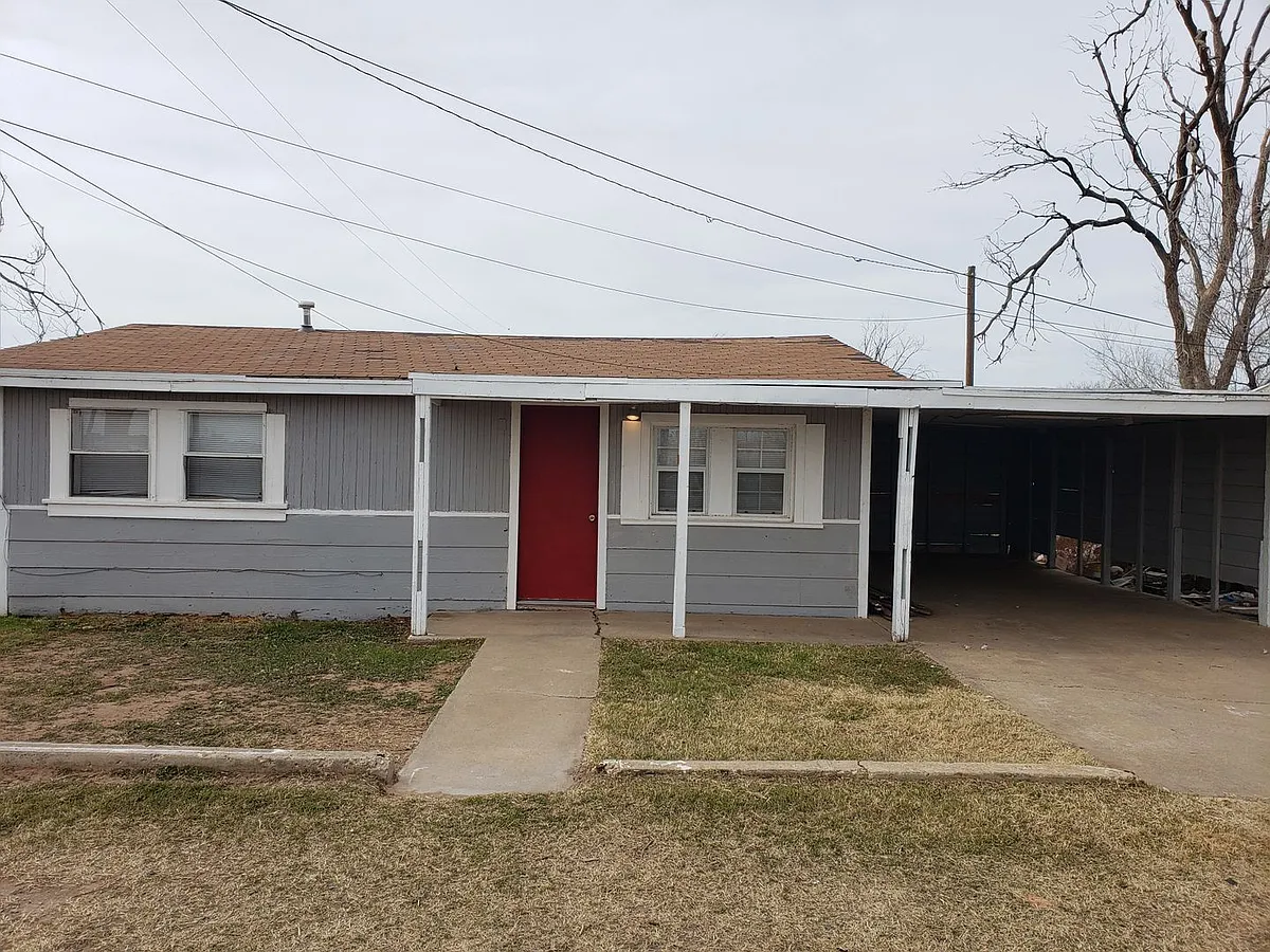 Building Photo - 2106 Upland Ave