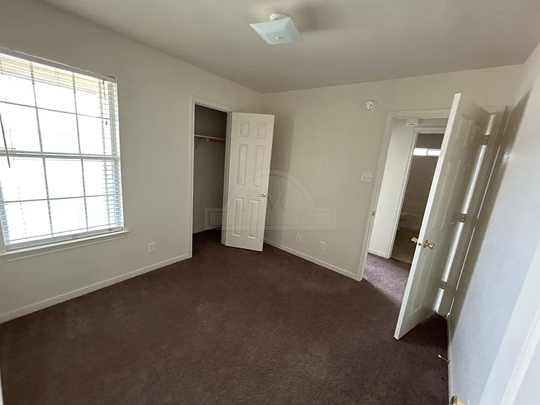 5001 Morning Star Ln — Photo 2