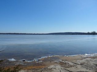 9522 Dexter Pinckney Rd, Pinckney, MI 48169