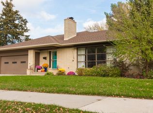 1017 Mohican Pass, Madison, WI 53711