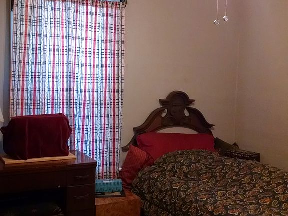 2nd image of 342 S 42nd St