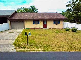 700 W Dampier St, Inverness, FL 34450