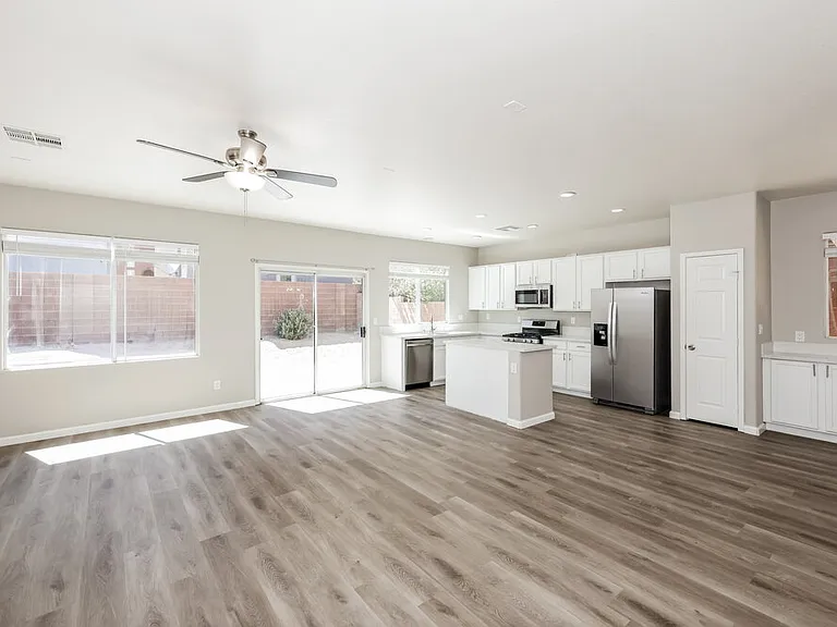 9575 Bachelors Fortune St — Photo 5