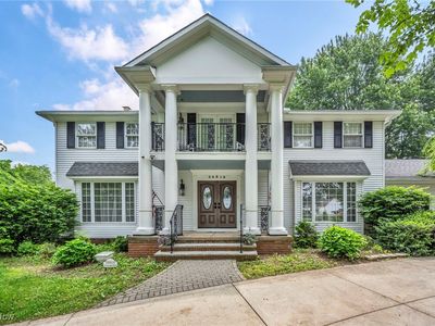 38814 Johnnycake Ridge Rd, Willoughby, OH, 44094