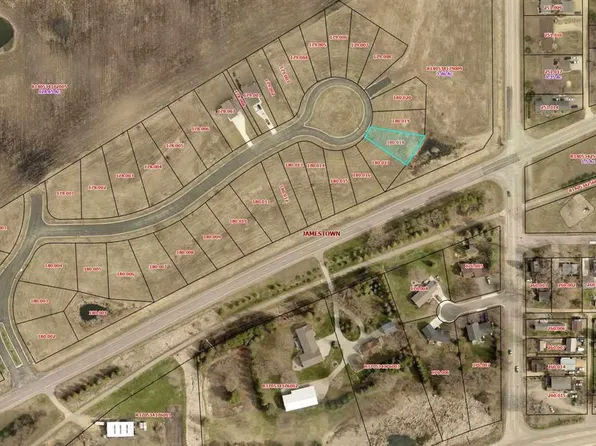 927 Three Lakes Ct, Madison Lake, MN 56063