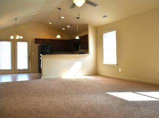 110 Meadowcrest Dr, Georgetown, KY 40324