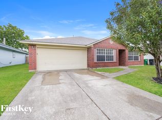 10806 Cayman Mist Dr, Houston, TX 77075