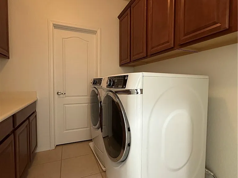 9325 Goldenbush Ct — Photo 22