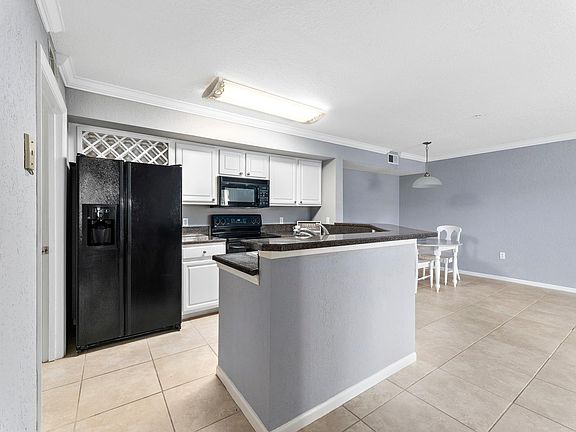 4th image of 425 Timberwalk Ct APT 1124