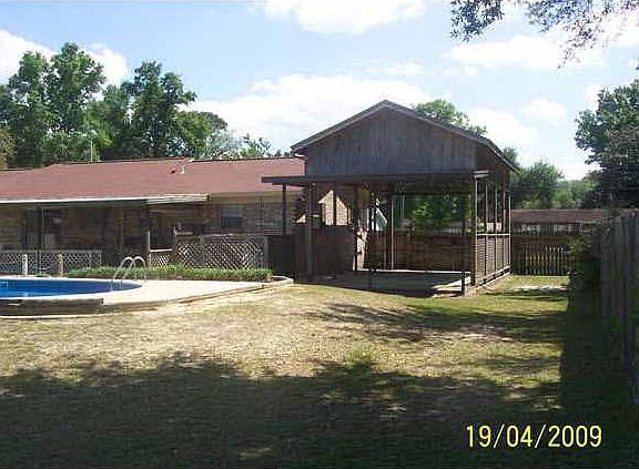 2nd image of 224 Carolina Dr