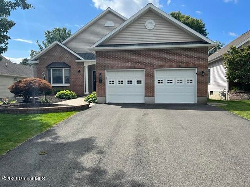 3rd image of 11 Cheshire Way