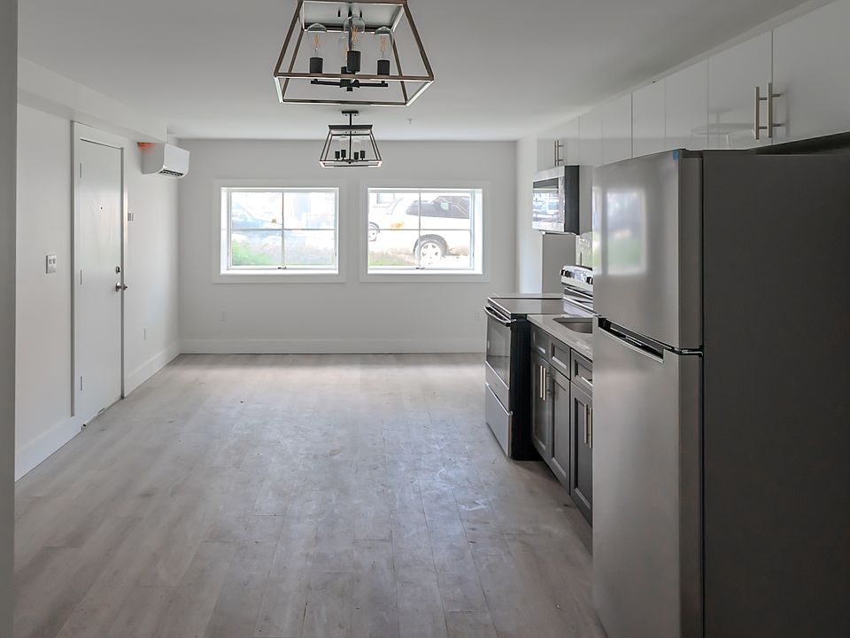 1st image of 184 Liberty St Floor 1