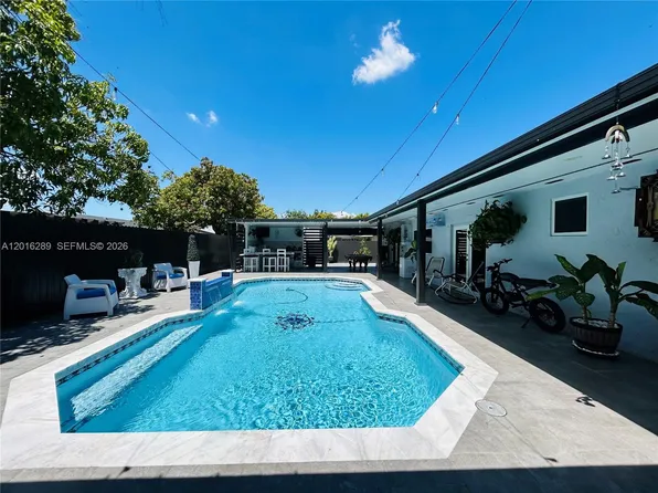 10830 SW 170th Ter, Miami, FL 33157