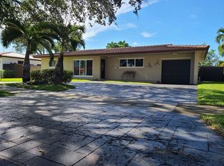 6930 Bamboo St, Miami Lakes, FL 33014