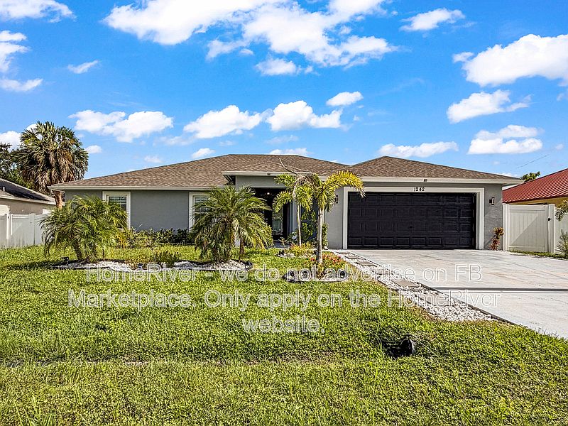 1st image of 1242 SW Medina Ave