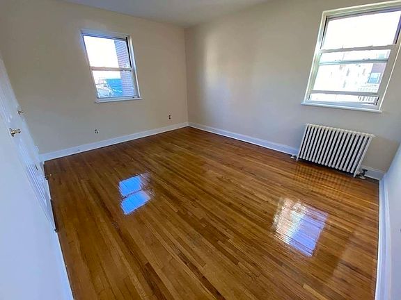 5th image of 61-07 224th St #1