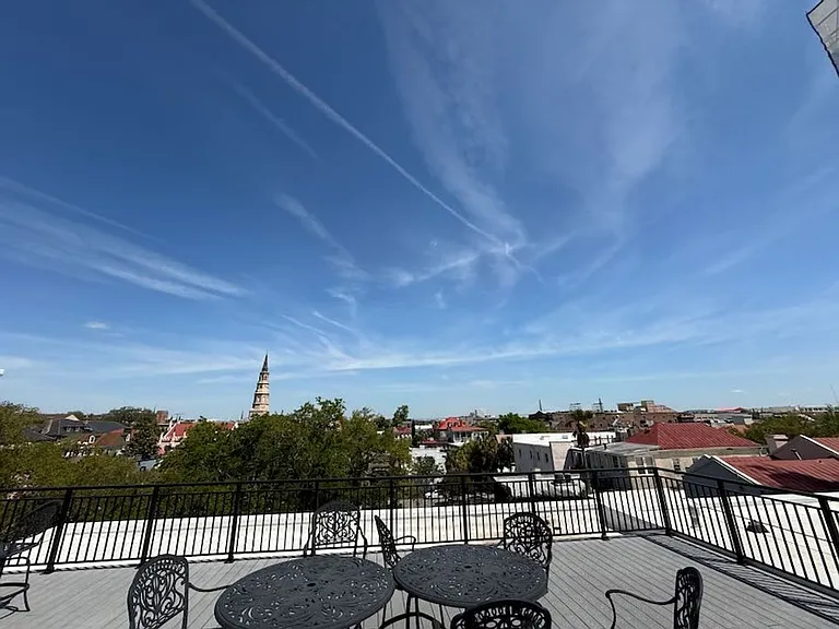 28 Broad St — Photo 4