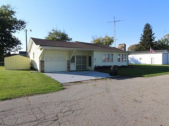 3rd image of 416 Glenn Ave