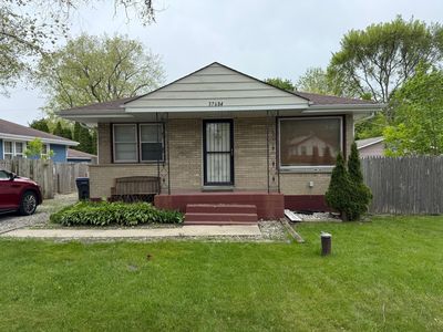 37684 N Sheridan Rd, Beach Park, IL, 60087