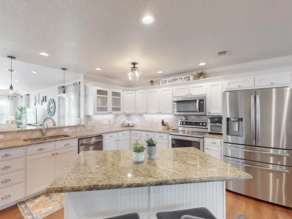 2694 County Road 3555, Paradise, TX 76073