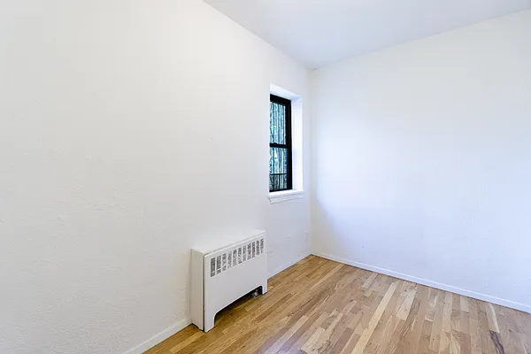 Rented by Compass | media 13