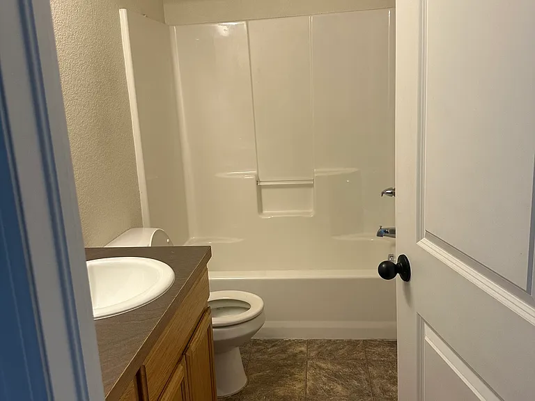 431 Pioneer Ln — Photo 9