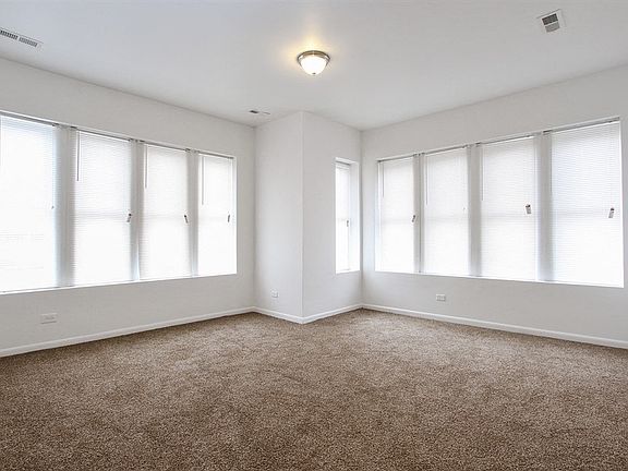 5th image of 6224 S Dr Martin Luther King Jr Dr #1B