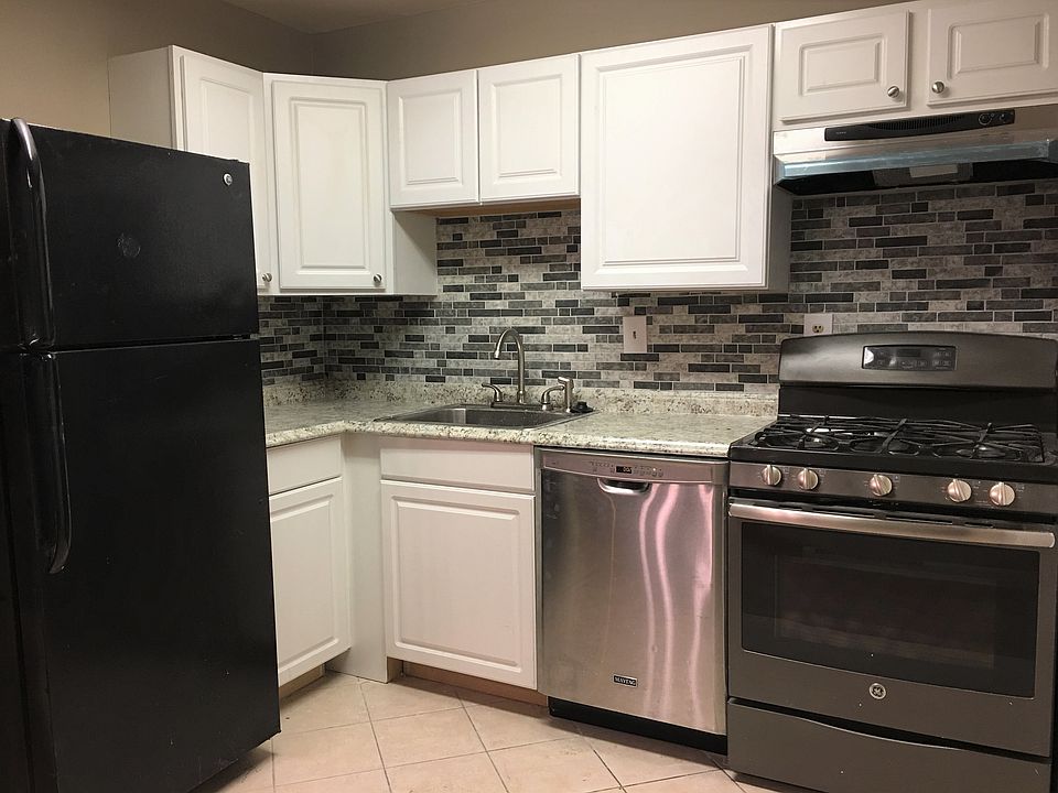 1st image of 7499 Little River Tpke APT T2