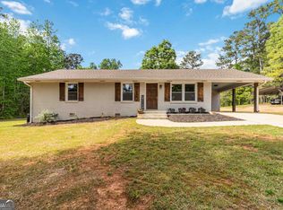 899 Simmons Rd, Social Circle, GA 30025