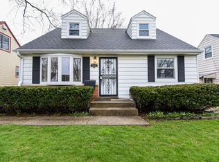 3827 N 98th St, Milwaukee, WI 53222