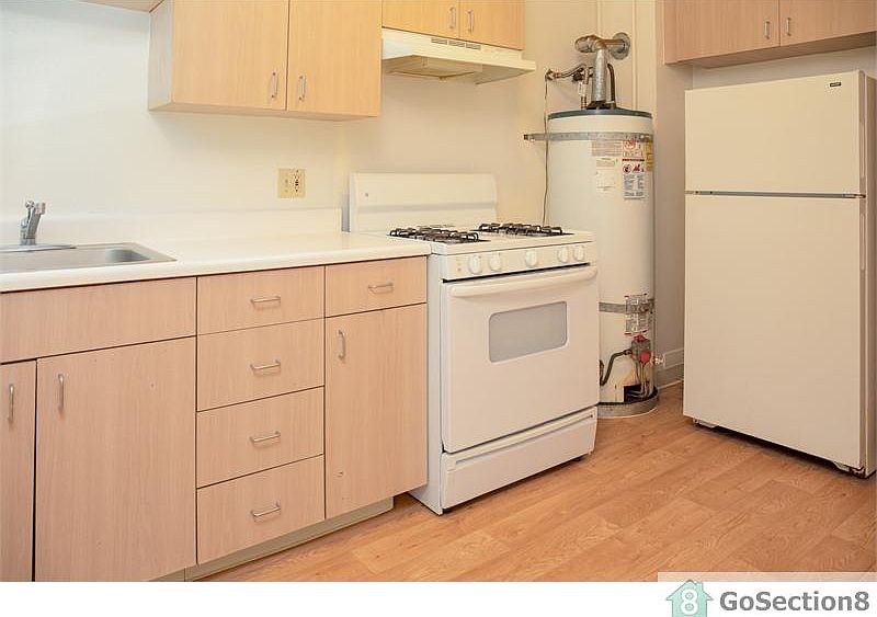 1st image of 2700 Ec Reems Ct APT 1A