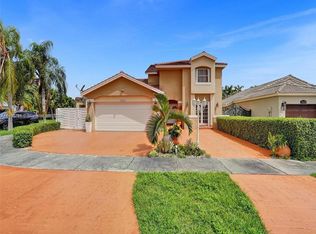 14261 SW 90th Ter, Miami, FL 33186